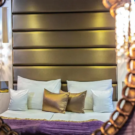 Balaton Hotel