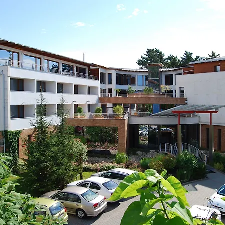 Balaton 4*