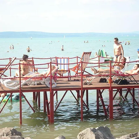Balaton Szálloda